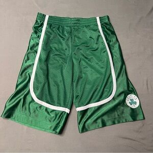 VTG NBA Boston Celtics Youth Basketball Shorts W/ Logo Patch Size XL